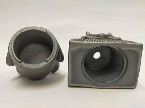 くだらないのに欲しくなる！　鬼瓦職人が作ったヤクルトケースの迫力がすごい