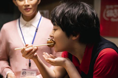 伊藤万理華 井桁弘恵 鈴木仁 お耳に合いましたら。