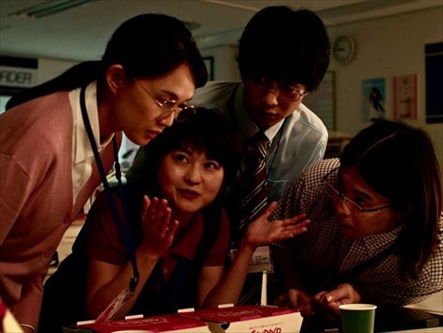 伊藤万理華 井桁弘恵 鈴木仁 お耳に合いましたら。