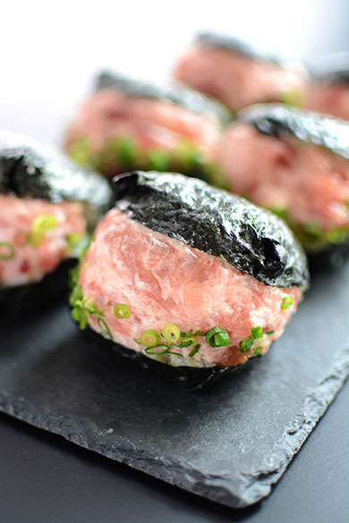 すしトッツォ1個アップ