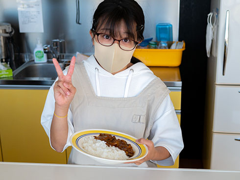 完成を喜ぶスズちゃん