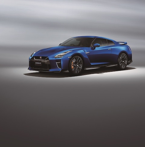 2022 GT-R 日産