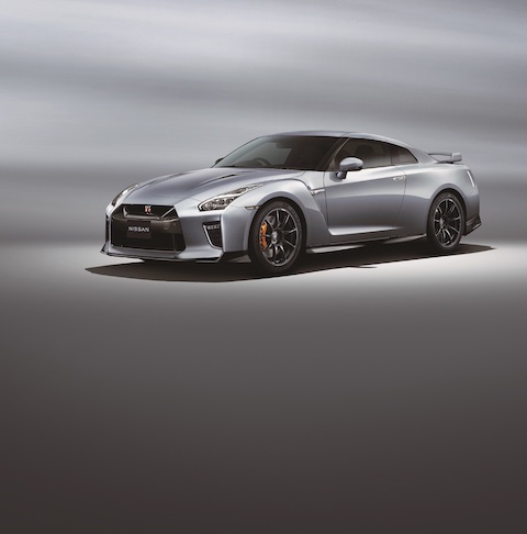 2022 GT-R 日産