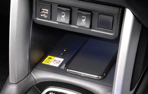 カローラ クロス