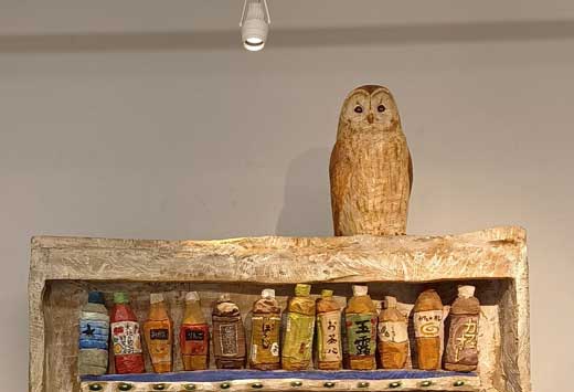 木彫り 自販機 彫刻 山本麻璃絵