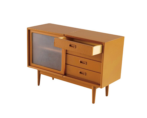 カリモク家具のミニチュアフィギュアから新シリーズ登場　カフェチェアやサイドボードショートが追加