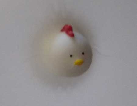 ダイソー ニワトリ 風船 パンパン