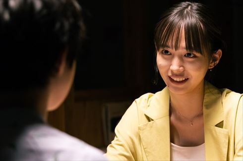 伊藤万理華 井桁弘恵 鈴木仁 お耳に合いましたら。