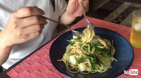 千秋 家族 初登場 料理 現在