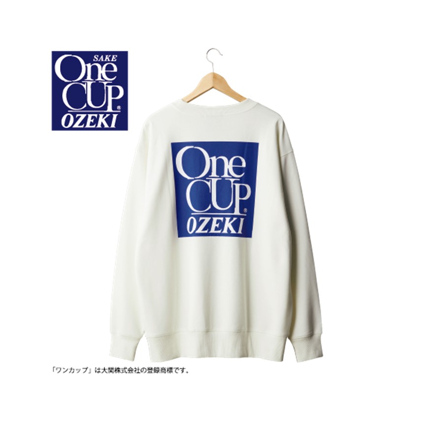 「ワンカップ大関」のトレーナーが登場　熟し切った大人のムードでライバルに差を付けろ