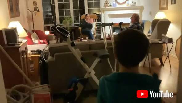 おじいちゃんにサプライズ