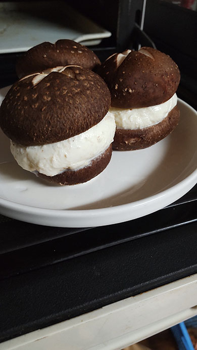 おいしそうな椎茸マリトッツォ2