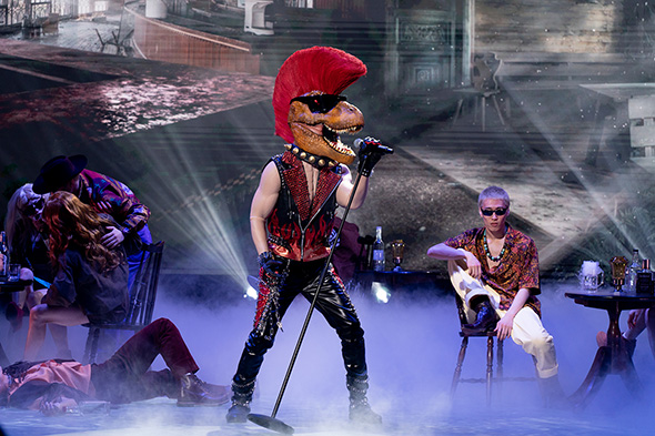 ザ・マスクド・シンガー ドラゴン3 Missテレビジョン エスカルゴ バード T-REX 連獅子 ネオンパンダ イカキング ニンジャ ローズ ウルフ アマビエ 正体 歌っているのは誰だ