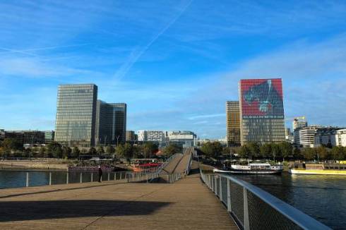 怪獣8号 フランス 漫画