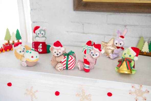 ぬいぐるみバッジ（各2300円／全6種）