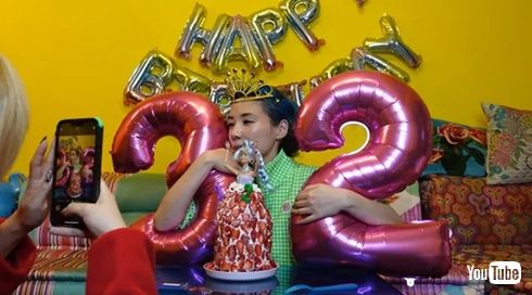 仲里依紗 れいちゃん 誕生日 サプライズ バービーケーキ