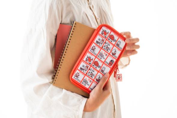 「ストップペイル ペンケースBOOK」ペンケースイメージ