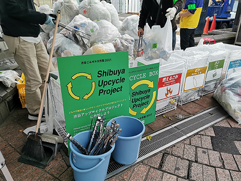 ゴミだらけになった渋谷の街にヒーローが集結　ハロウィーン後のゴミ掃除発起人に話を聞いた