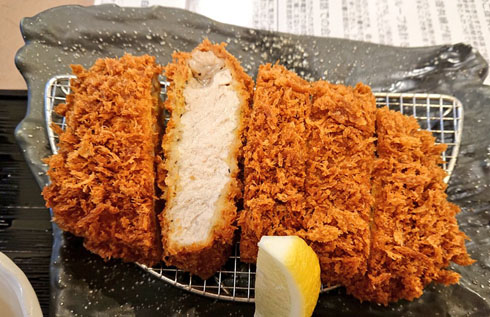 厚切りロースかつ