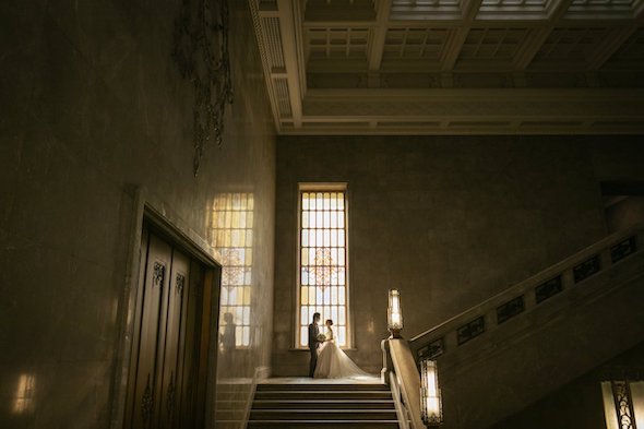 映画のワンシーンのようなウェディングフォト