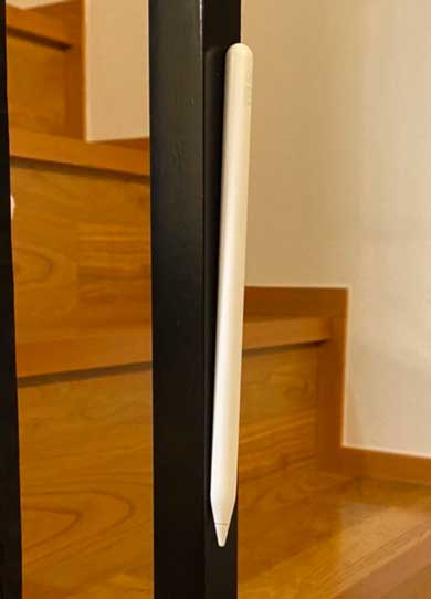 アップルペンシル なくした Apple Pencil くっつく 階段 手すり 磁力