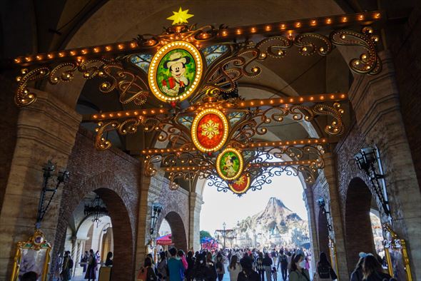 ディズニーリゾート クリスマス