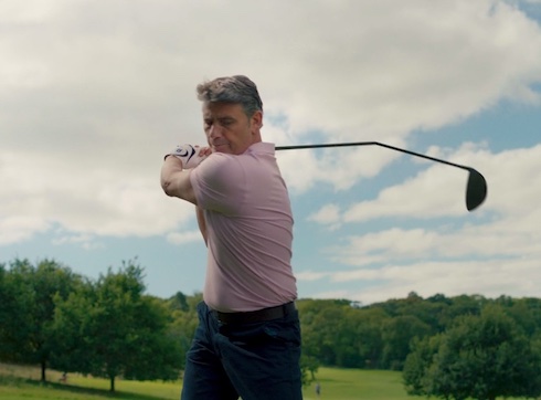 もしもすべてのスポーツでボウリングの球を使ったら？