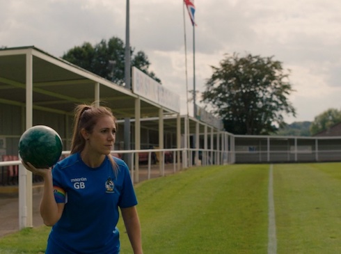 もしもすべてのスポーツでボウリングの球を使ったら？