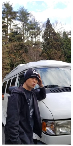 的場浩司 妻 当て逃げ 被害 駐車場 スーパー ブログ