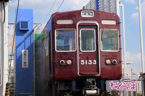 阪急電車 平井車庫