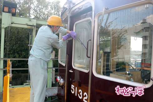 阪急電車 平井車庫