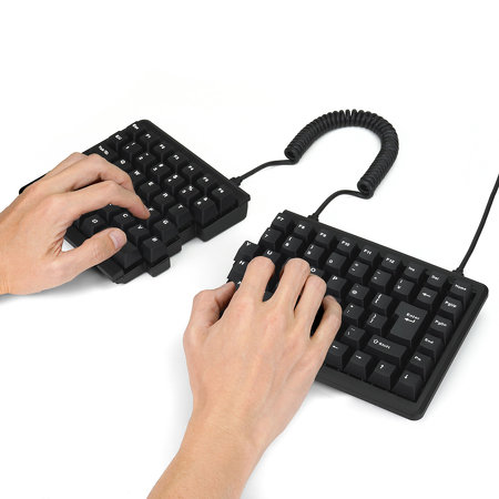 左右分離型キーボード」に待望の日本語配列モデルが登場 肩や腕