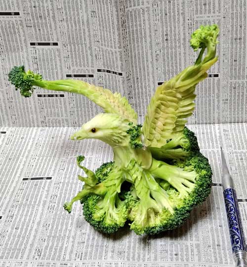 ブロッコリー 鷹 カービング