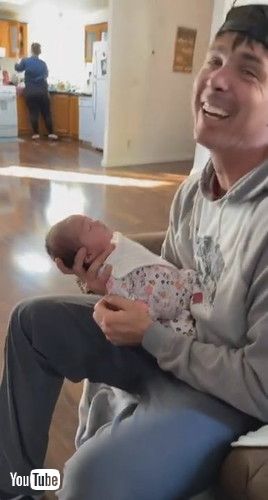 「Infant Lifts Head for Nose Kisses || ViralHog」