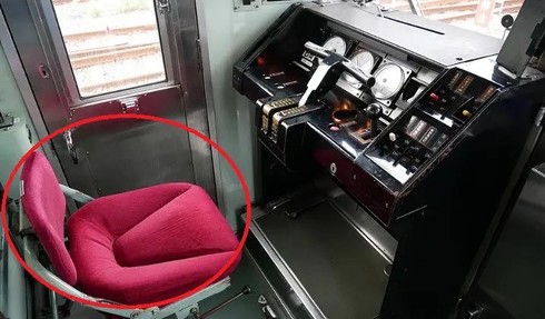 京成電車 コワーキングスペース