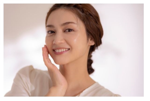 平愛梨 すっぴん 美肌 子供 現在