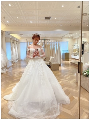 舟山久美子 ウエディングドレス マーメイドドレス くみっきー 結婚式 延期 コロナ 出産 息子 ブログ