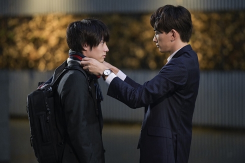 30歳まで童貞だと魔法使いになれるらしい 映画化 町田啓太 赤楚衛二 チェリまほ