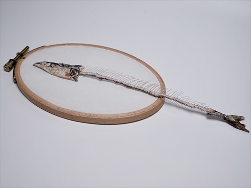 フレンチノット 刺繍 さんま 塩焼き