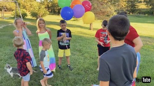 「Boy Sees Colour For First Time As Parents Surprise Him With Colour Blind Glasses - 1271367」