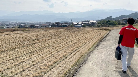 【ねとらぼPR】 西条市 移住体験記事 ／ 移住 地方移住 移住体験 田舎暮らし Uターン 四国 愛媛
