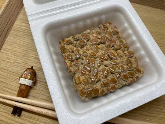 木彫り 溶けかけの氷 彫刻 絵の具