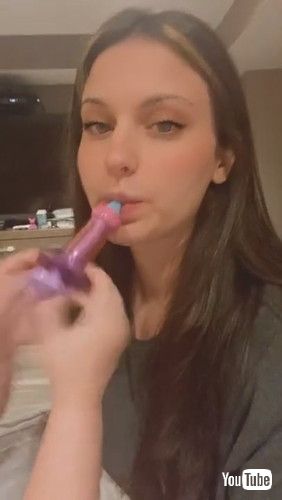 「Toddler Toy Nearly Takes Out Mom's Tooth || ViralHog」