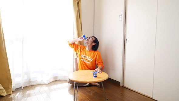 【PR】明治プロビオヨーグルトLG21 ／ LG21 発売21周年 限定パッケージ 花火 祭壇