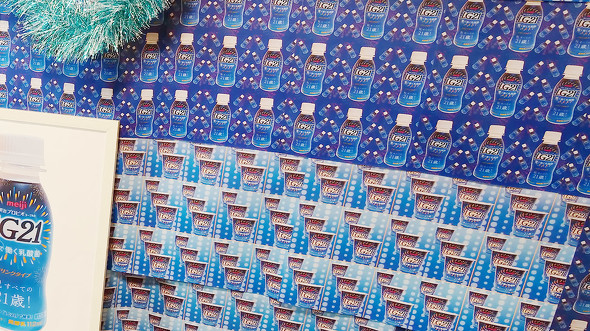 【PR】明治プロビオヨーグルトLG21 ／ LG21 発売21周年 限定パッケージ 花火 祭壇