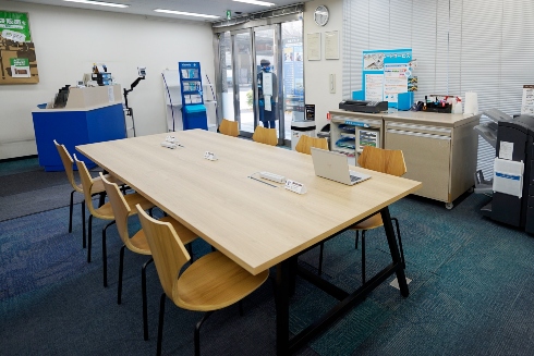 ほぼセルフサービス