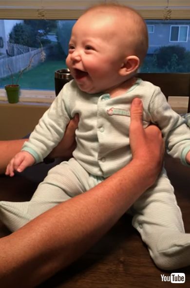 赤ちゃん baby かわいい 海外動画 ほのぼの ほっこり