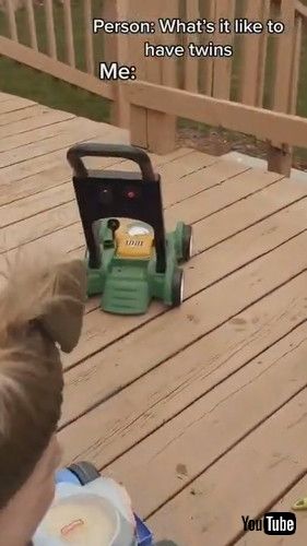 「Twins Fight Over Toy Scooter - 1214979」