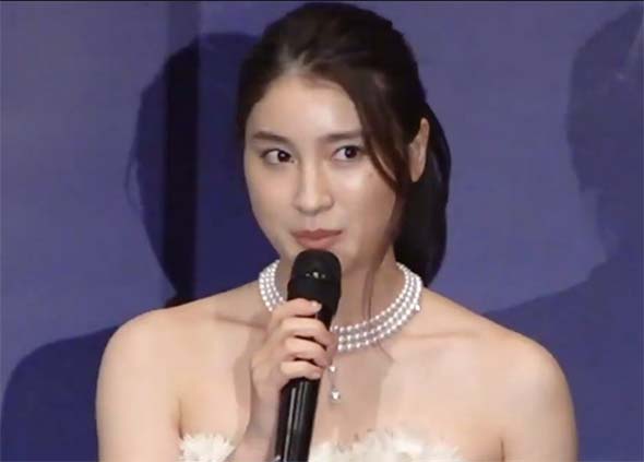 土屋太鳳土屋炎伽アメフト観戦姉妹