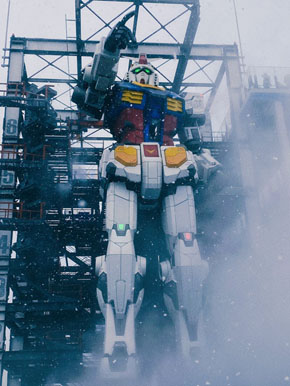 雪とガンダム
